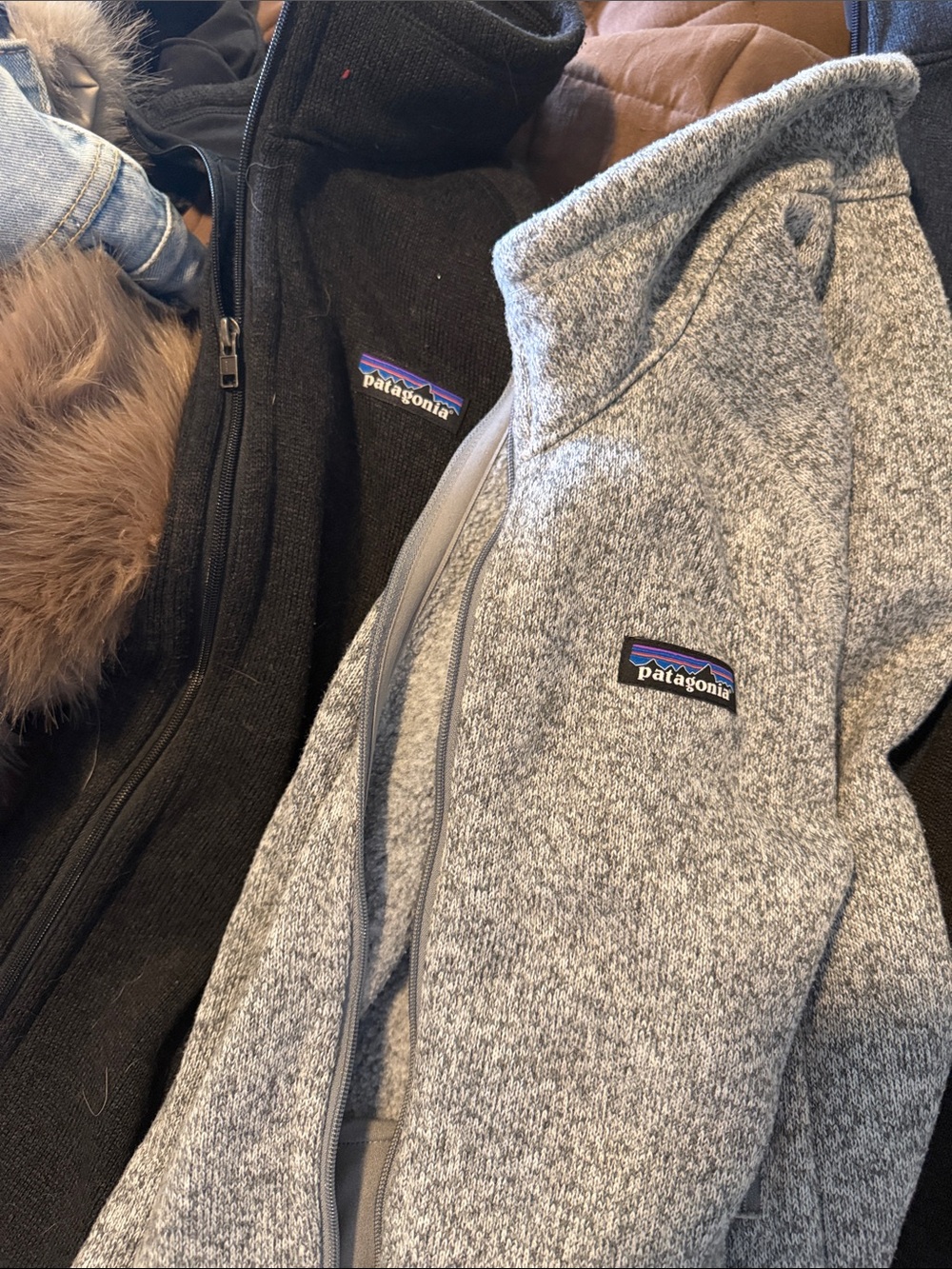 Patagonia Women’s Heather Gray and Black Full-Zip Fleece Jacket